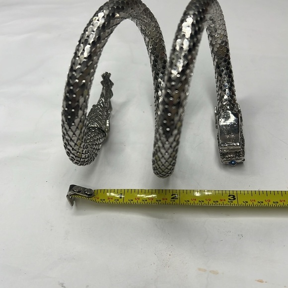 Silver Tone Mesh Coil Mesh Snake with Blue Crystal Eyes and Tail Bracelet - Picture 7 of 9